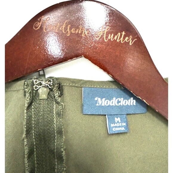 ModCloth Bay Area Believer Cropped Tie Front Jumpsuit Womens Size Medium Green E - Picture 11 of 13